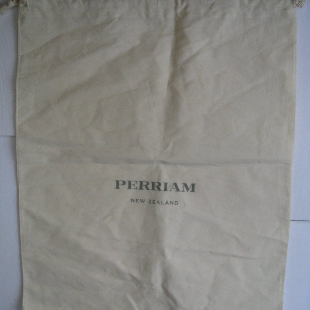 Perriam New Zealand Dust Bag Drawstring 17 1/2 x 14 1/2" NEW